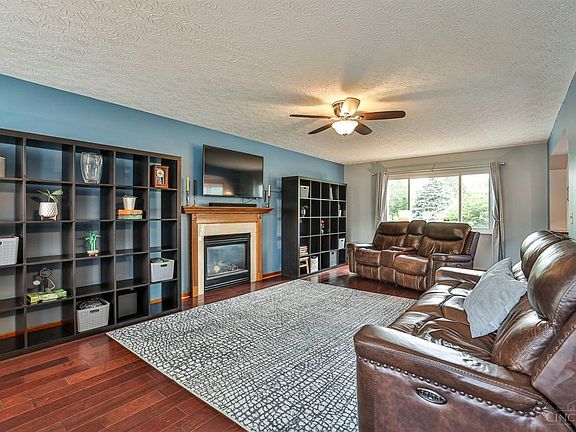 5th image of 7449 Kilkenny Dr