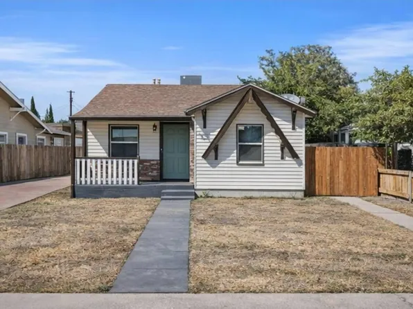 210 E Bush Street, Lemoore, CA 93245