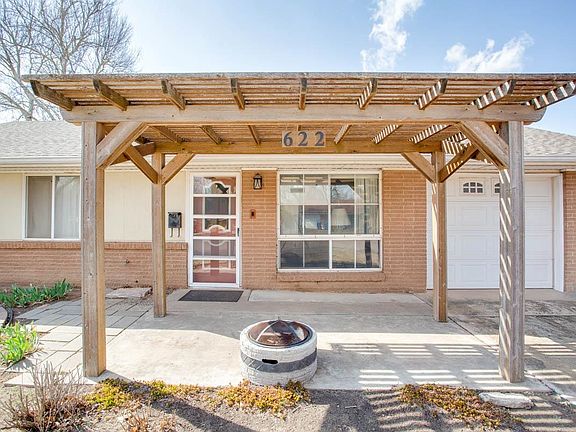 2nd image of 622 N Harding St