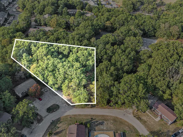 Alpine Ct, Spring Lake, MI 49456