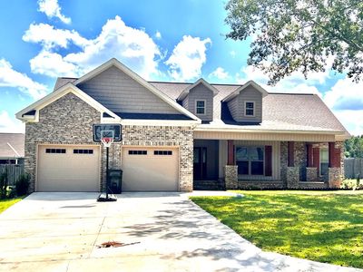 104 Littleleaf Ct, Dothan, AL, 36301