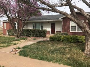 101 SW 14th St, Seminole, TX 79360