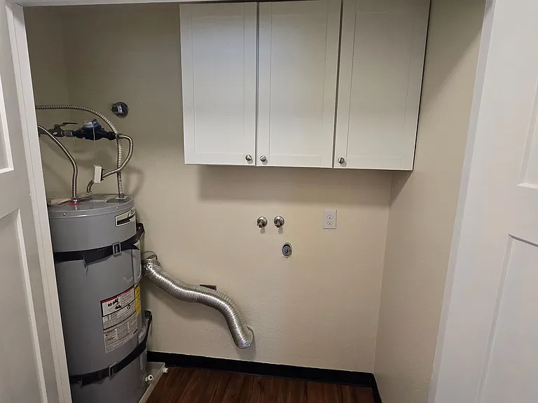 Whitman Park Apartments — Photo 18