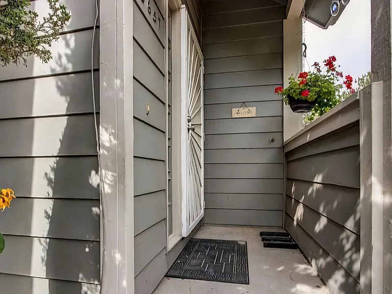 13657 E Evans Ave — Photo 4
