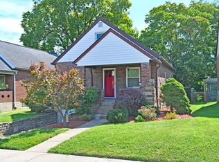 8326 Roland Ave, Cincinnati, OH 45216