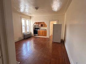 759 Highland Ave