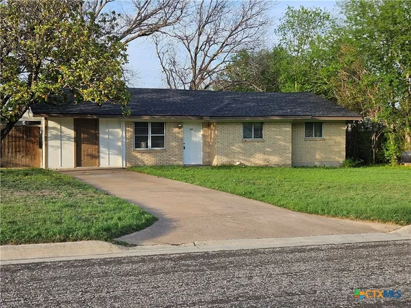 103 W Mockingbird Ln, Harker Heights, TX 76548