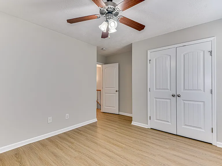 4116 Chastain Dr — Photo 33