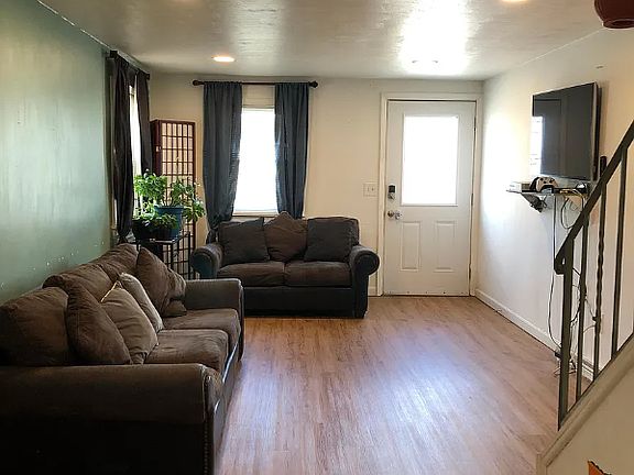 3rd image of 122 Ortoleva Dr