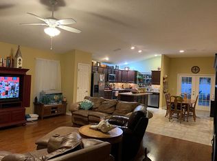 5123 NE 121st Rd, Oxford, FL 34484