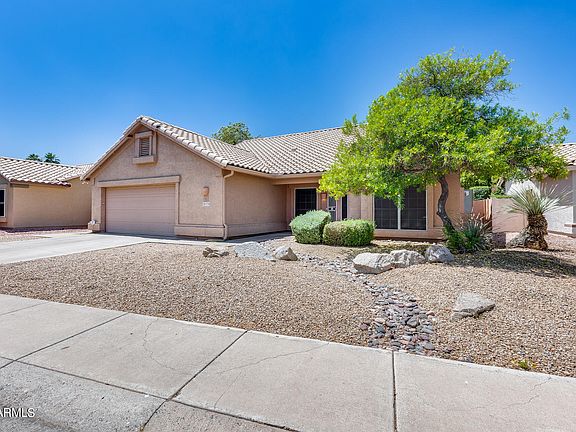 3rd image of 20330 N 61ST Avenue