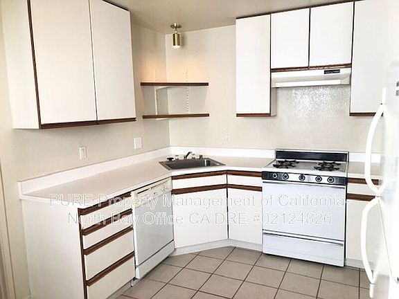 4th image of 30 West St APT B