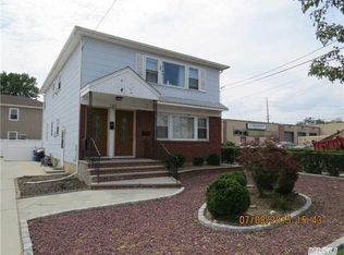 560 Rockaway Ave, Valley Stream, NY 11581