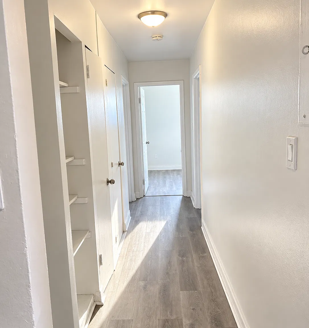 2 bed, $1,600 — Photo 1