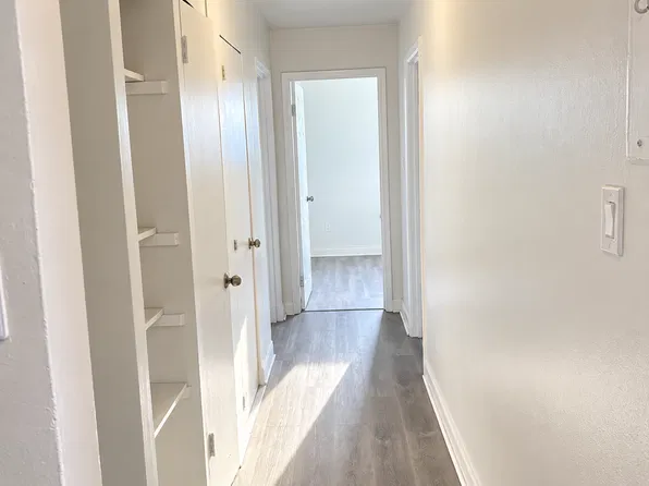 477 Rideau St #3, Kingston, ON K7K 3B2