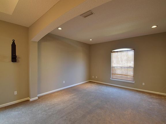 4th image of 6224 Courtney Crest Ln