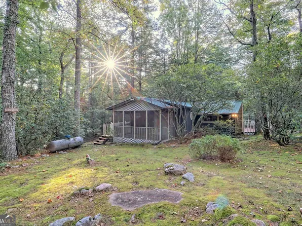 1920 Low Gap Rd, Lakemont, GA 30552