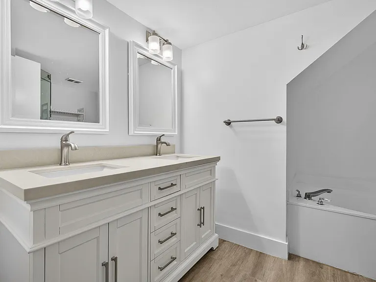 9746 Nickels Blvd — Photo 25