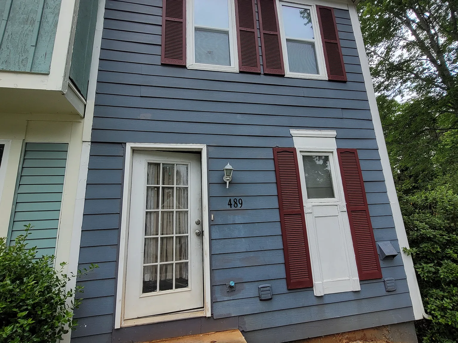 3 bed, 1092 sqft, $1,400 — Photo 1