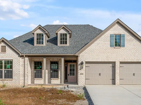 626 Wroughton Dr, Versailles, KY 40383
