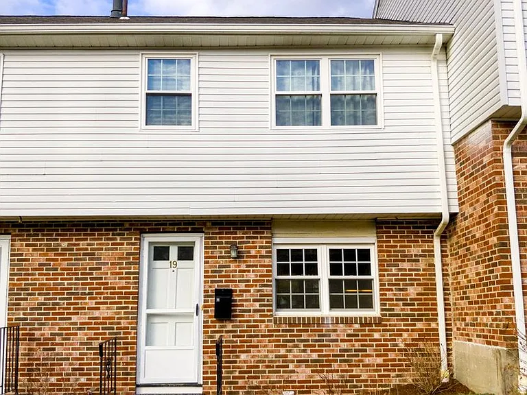 19 Hemlock Cir — Photo 14