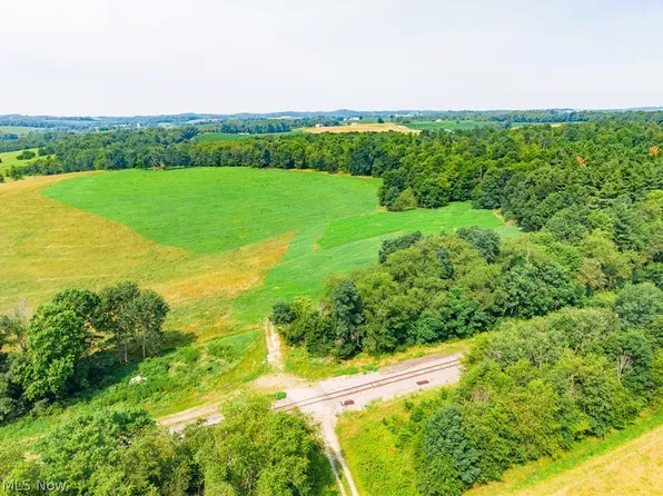 Fink Rd, Kensington, OH 44427
