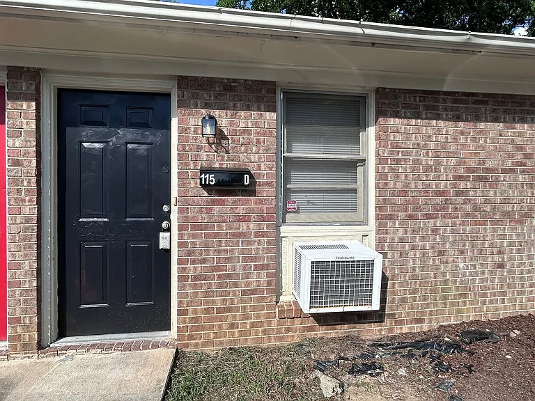 115 Cox Avenue — Photo 5