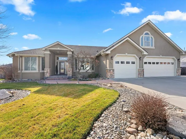 235 NE Greystone Loop, Mountain Home, ID 83647