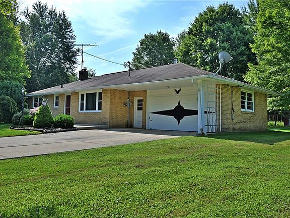 2nd image of 4947 Marlane Dr