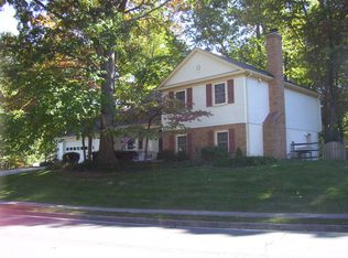 2799 Ringgold Ct, Woodbridge, VA 22192