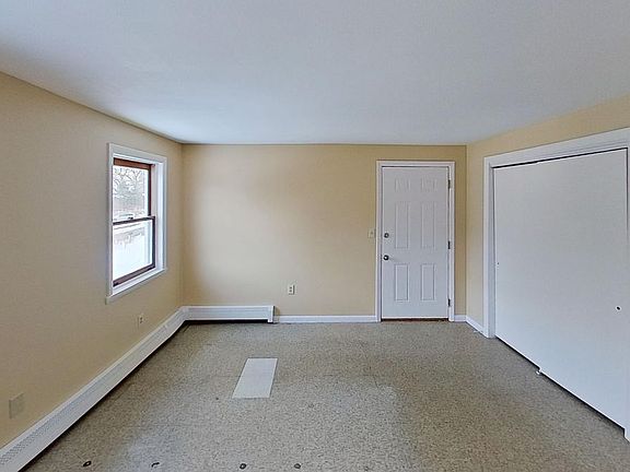 5th image of 52 Rockefeller St Floor 2