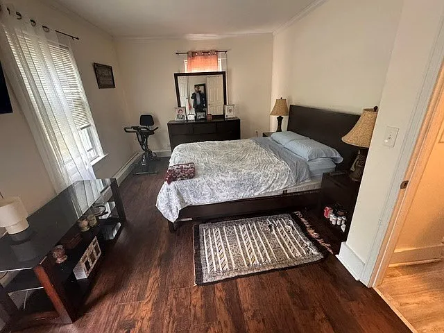 2 bed, 882 sqft, $2,450 — Photo 4