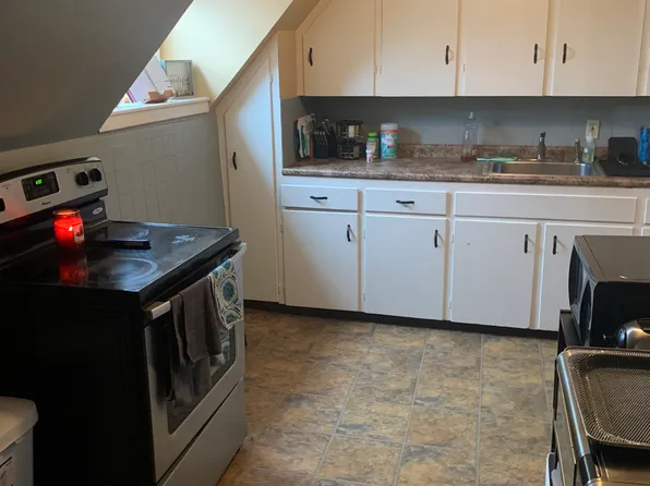 21 High St #2-R, Southbridge, MA 01550