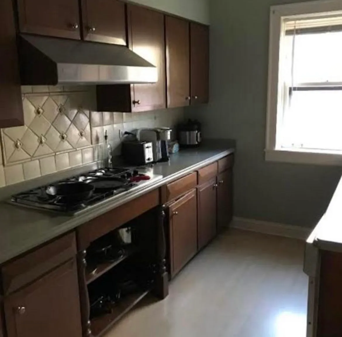 5 bed, 3000 sqft, $6,700 — Photo 4
