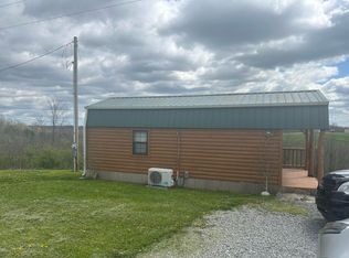76 E French Ln, Mount Olivet, KY 41064