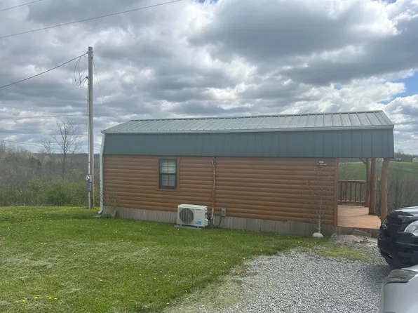 76 E French Ln, Mount Olivet, KY 41064