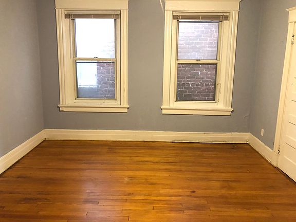 5th image of 2301 Park Ave #B
