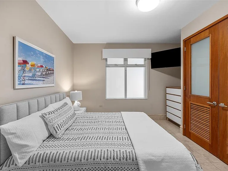 500 Plantation Village Dr #1201 — Photo 17