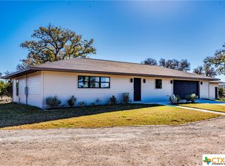 67 Sabinas Springs Rd, Boerne, TX 78006
