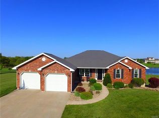 5471 Walnut Rdg, Hannibal, MO 63401