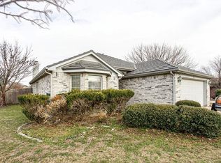 217 Kings Way Ct, Rhome, TX 76078