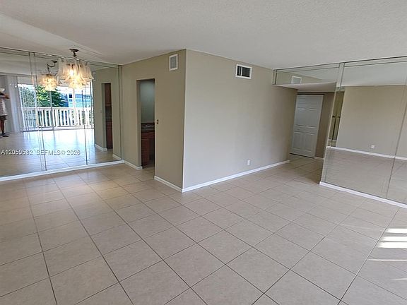 5th image of 7051 Environ Blvd APT 433