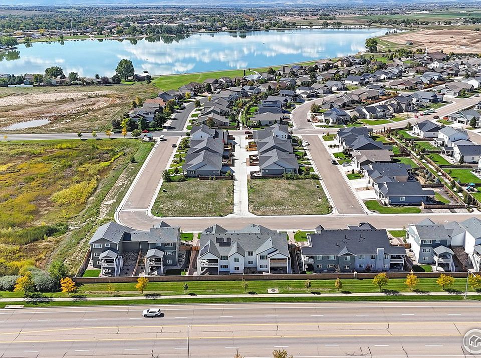 1st image of 294 Veronica Dr