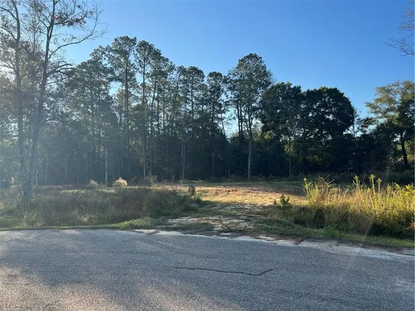 61304 Autumn Ridge Dr, Lacombe, LA 70445