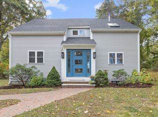 91 Manomet Point Rd, Plymouth, MA 02360