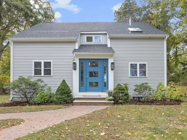 91 Manomet Point Rd, Plymouth, MA 02360