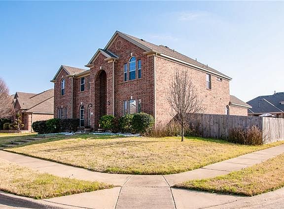 2nd image of 1024 Trailwood Dr