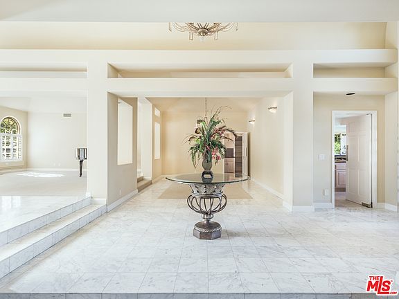 5th image of 24319 Park Granada