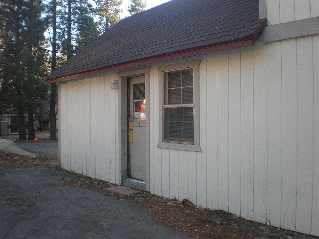 1st image of 803 Lark Trl #3