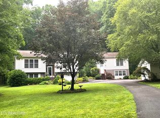 630 & 632 Bush Rd, Clinton, TN 37716